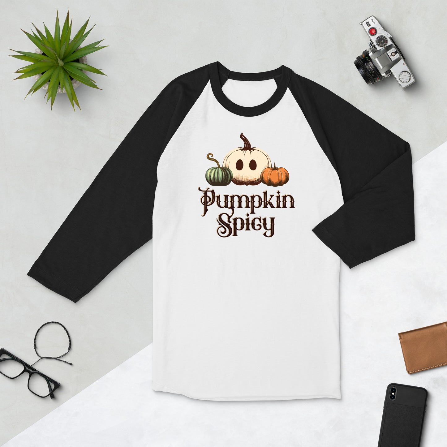 3/4 sleeve raglan shirt